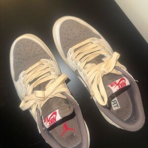 TRAVIS SCOTT Nike Air Jordan Sneakers in Gray and Beige 5.5 men about a 7 womans